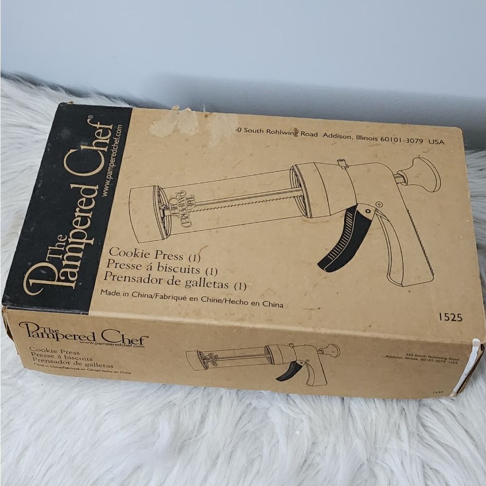 Pampered Chef cookie press